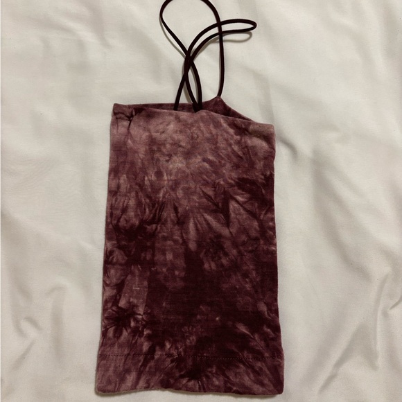 🩷Bungee-Strap Crop Cami (Burgundy) - Picture 4 of 14
